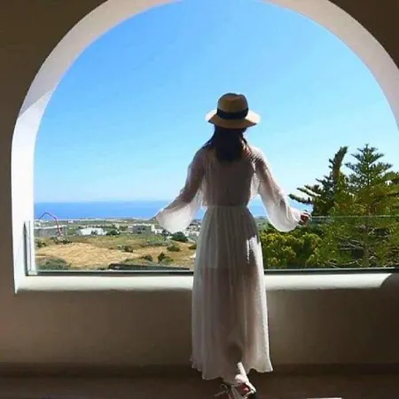 Blue Arise * Fira (Santorini)