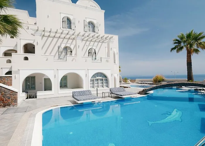 Blue Arise Hotel Fira (Santorini)