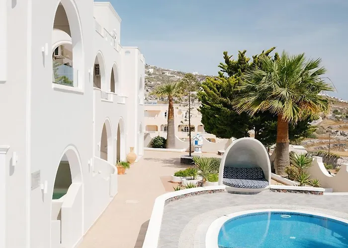 Blue Arise * Fira (Santorini)